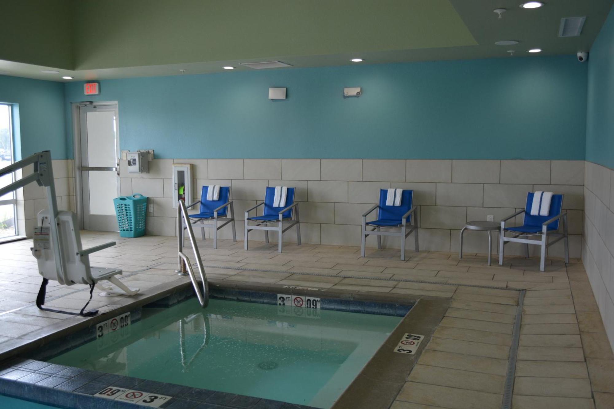 Holiday Inn Express & Suites Liberal Zewnętrze zdjęcie