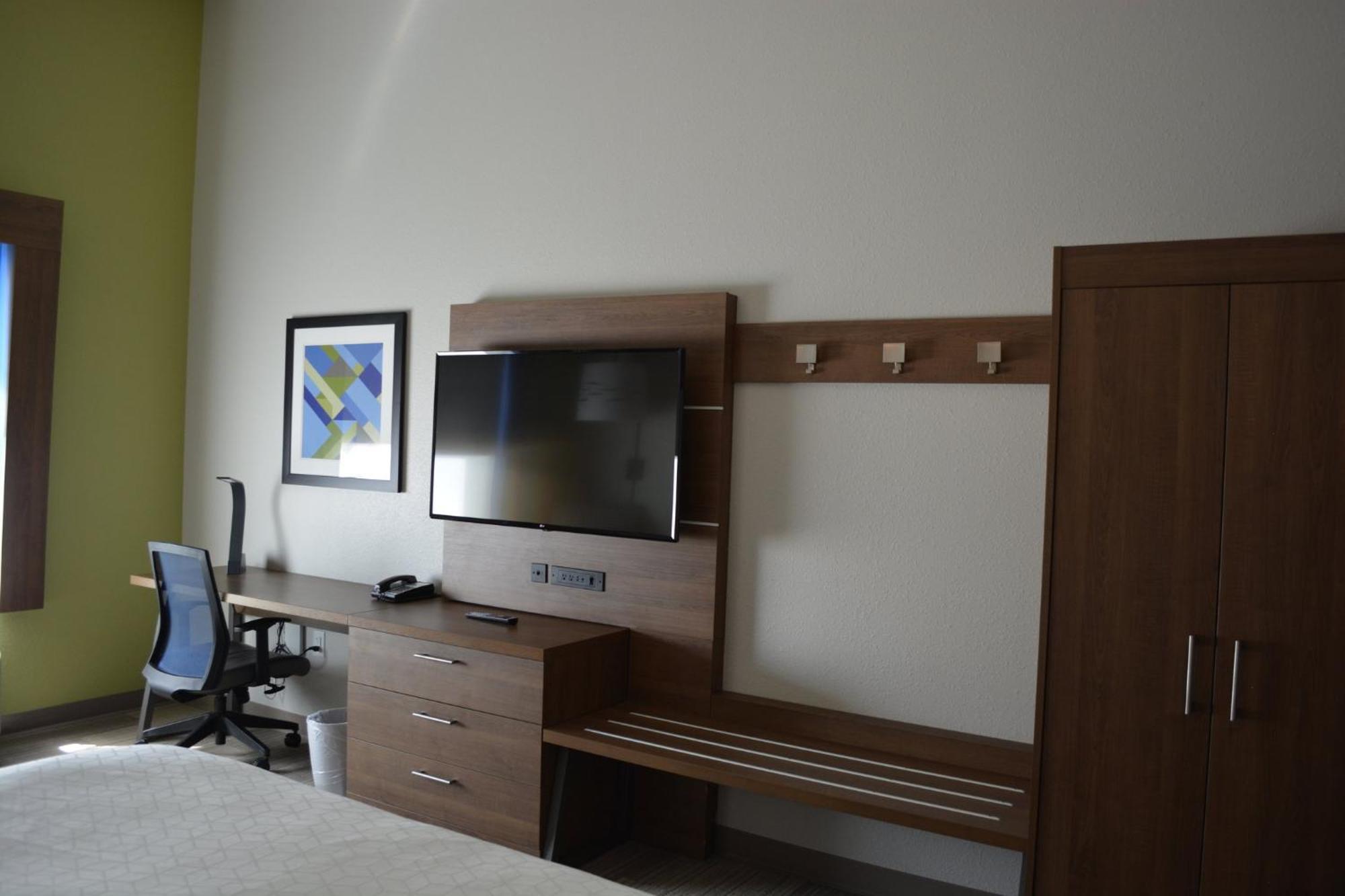 Holiday Inn Express & Suites Liberal Zewnętrze zdjęcie