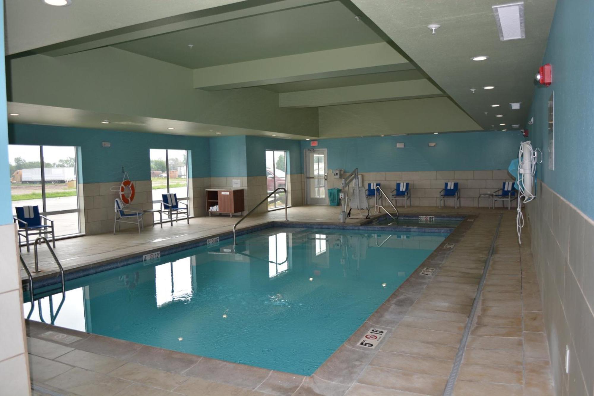 Holiday Inn Express & Suites Liberal Zewnętrze zdjęcie